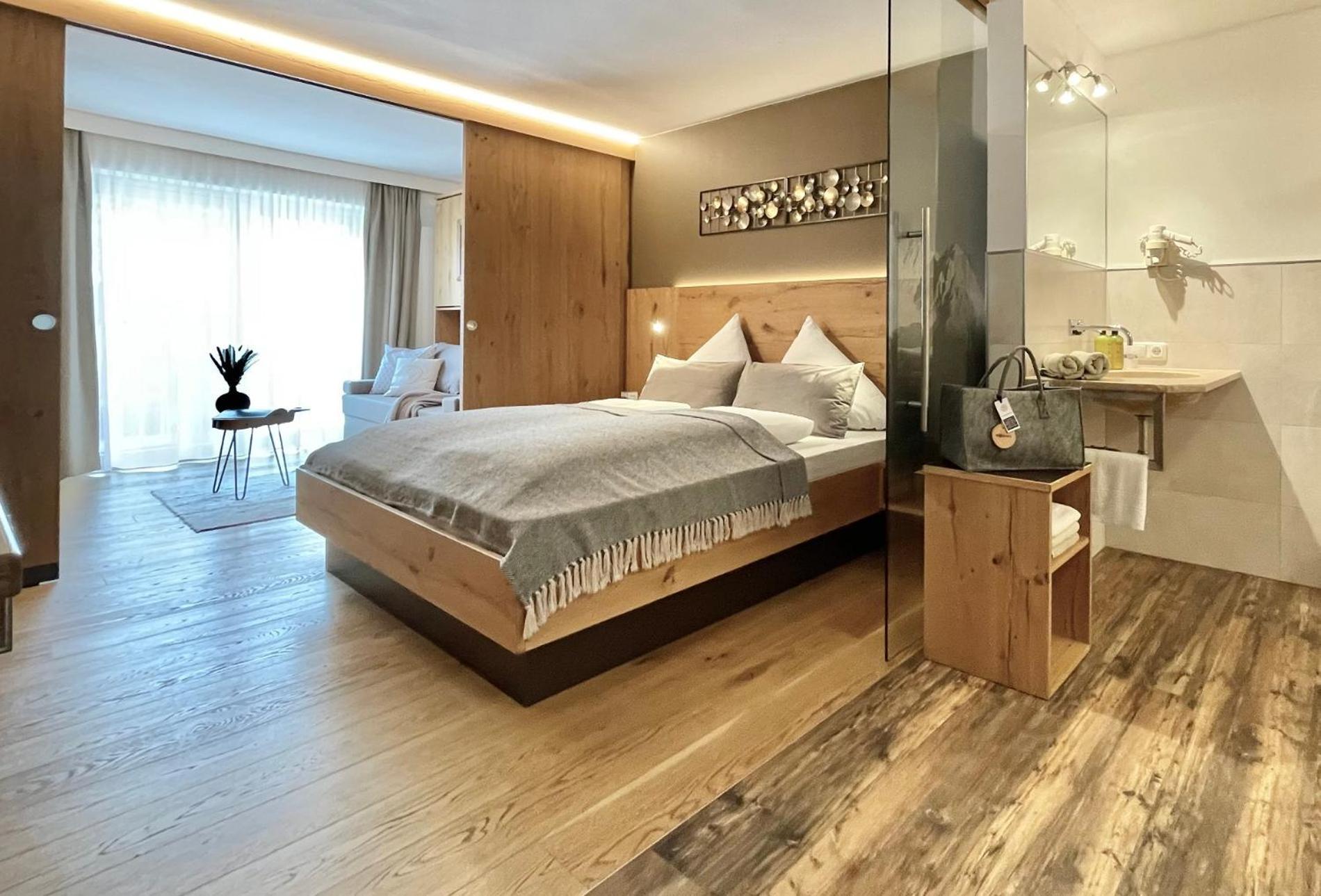 Moser-Hochkoenig Genuss Wirtshaus Hotel Maria Alm am Steinernen Meer Luaran gambar