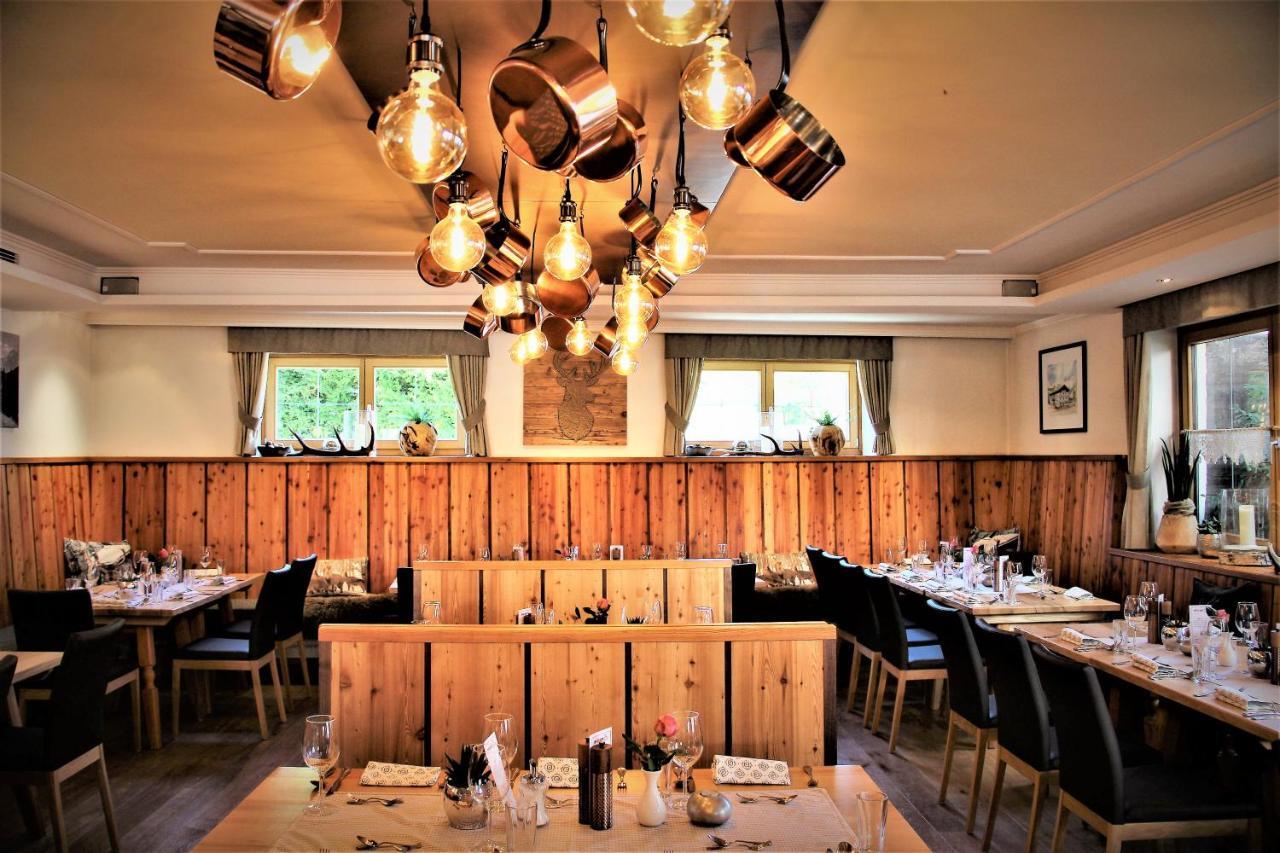 Moser-Hochkoenig Genuss Wirtshaus Hotel Maria Alm am Steinernen Meer Luaran gambar
